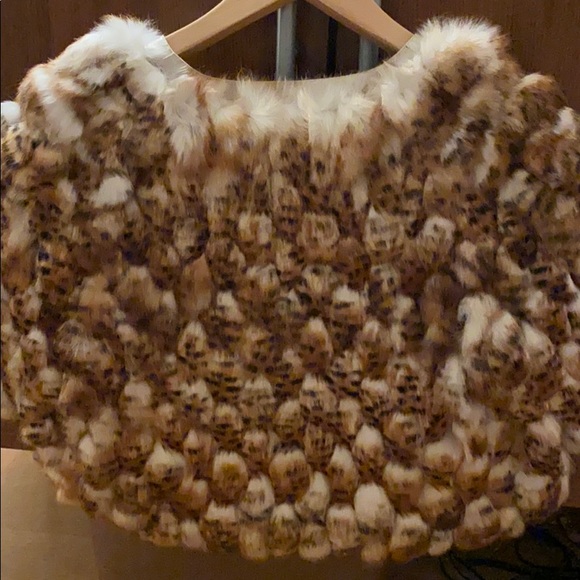 Short Fur Jacket - Picture 3 of 9